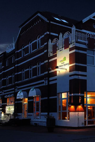 N&S_Hotel_1
